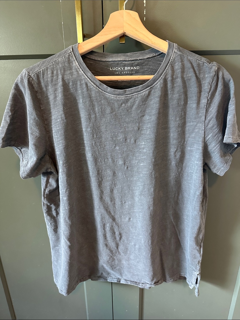 Lucky Brand Women’s Faded Charcoal Short-Sleeve Crewneck Tee